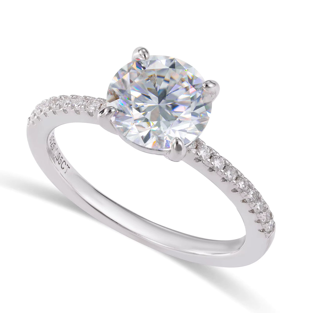 1–2 CT VVS1 Moissanite Solitaire Engagement Ring — 18K White Gold Plated